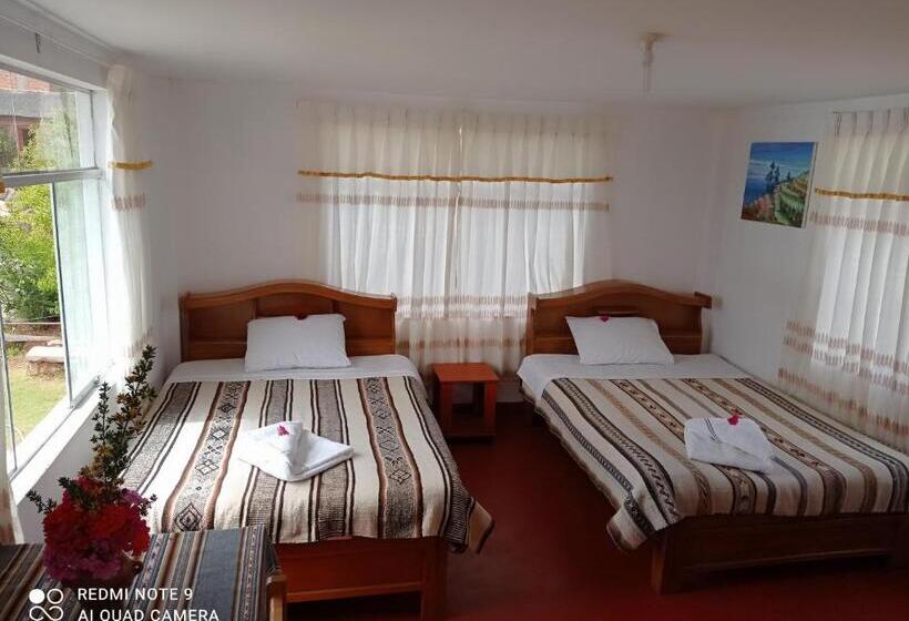 バスルーム共有のトリプルスタンダード, Hospedaje Y Restaurante Saywa