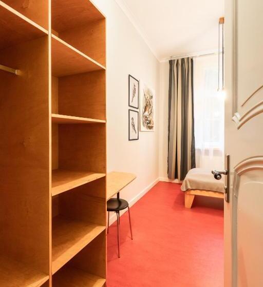 带园景的单人房, Kavaliershaus Krumke Gästehaus Im Schlosspark Schlüsselbox Kein Tv