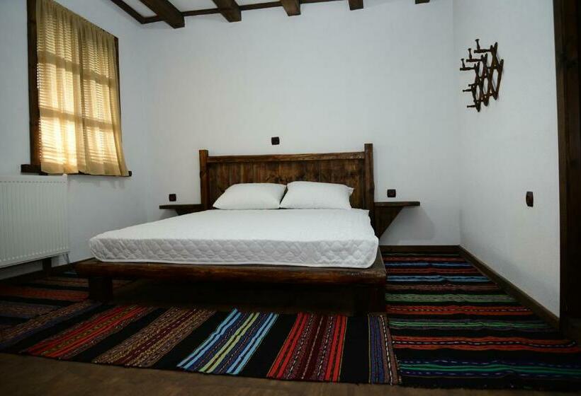 スタンダードルーム, Kyshta Za Gosti Gospodevi