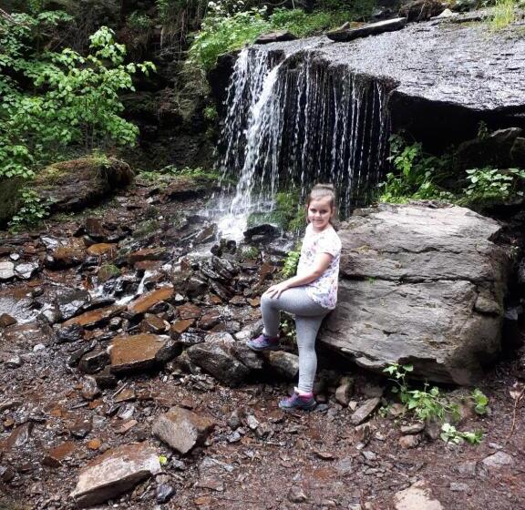 غرفه قياسيه سريرين مزدوجين, Lörincz Vendégház