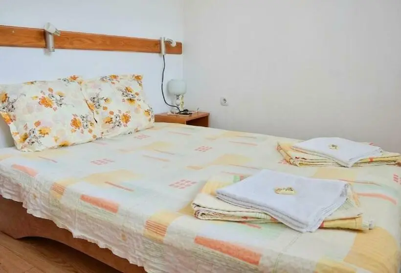 スタンダードルーム, Pamir Guest House