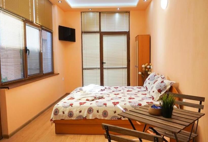 Номер Deluxe Вид на Горы, Pamir Guest House