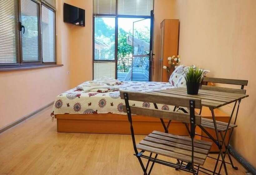 Номер Deluxe Вид на Горы, Pamir Guest House