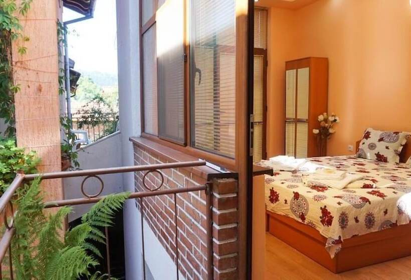 Номер Deluxe Вид на Горы, Pamir Guest House