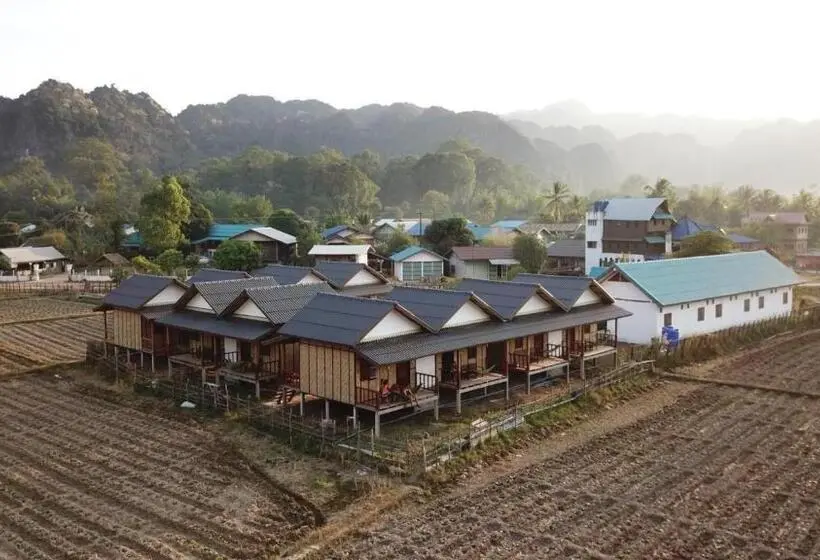 بنگله خانوادگی, Thongdam Guesthouse