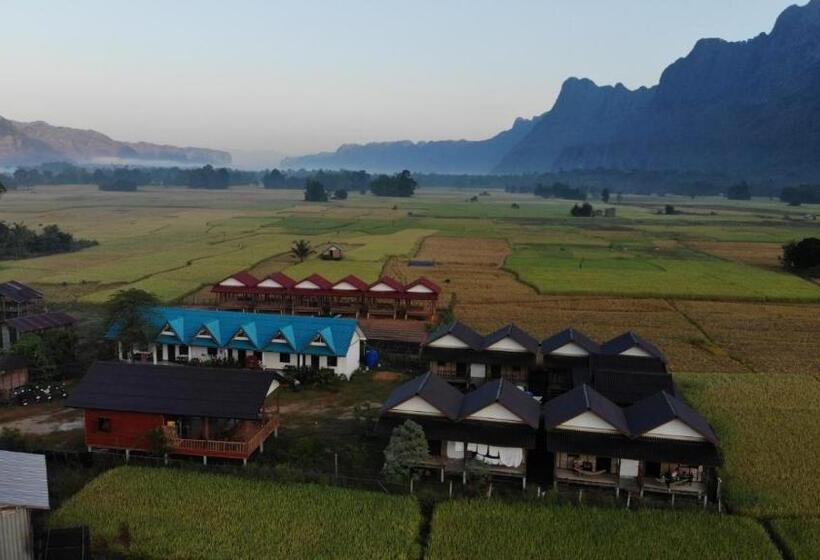 بنجلو عائلى, Thongdam Guesthouse