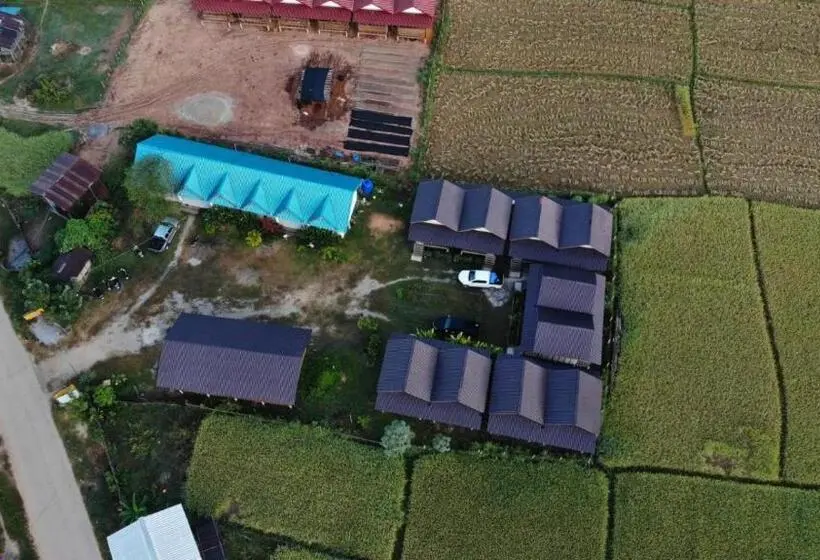 بنگله خانوادگی, Thongdam Guesthouse