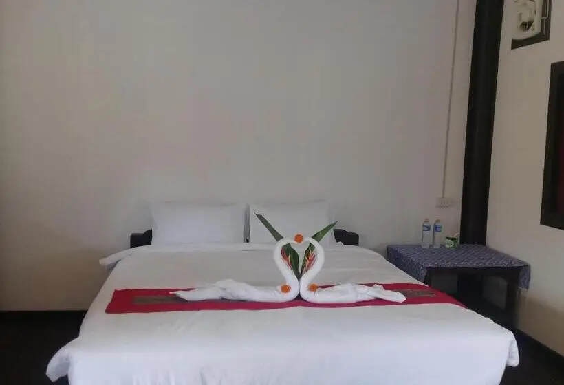 بانگلوی استاندارد, Thongdam Guesthouse