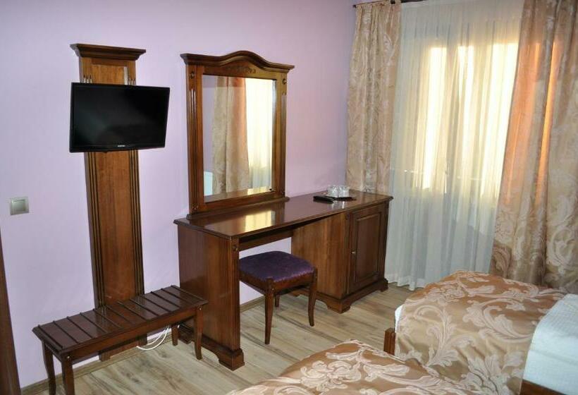 Номер Стандарт Вид на Реку, Pensiunea Alexandra & Spa