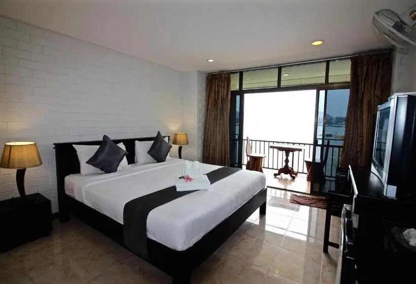 اتاق استاندارد با تراس, Phornpailin Riverside Resort
