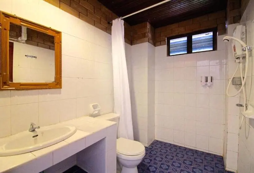 اتاق استاندارد با تراس, Phornpailin Riverside Resort