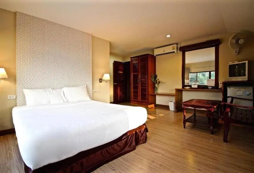 اتاق استاندارد, Phornpailin Riverside Resort