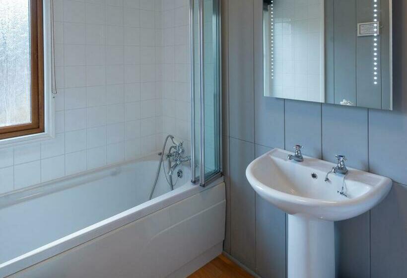 スタンダードプラスルーム, Ashlea Pools Lodges