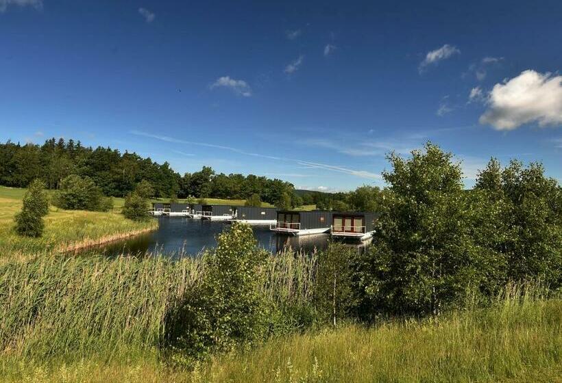 Хижина, Hausboaty Ypsilon Golf Liberec