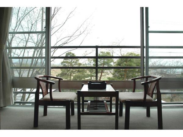 חדר סטנדרט לארבעה, Seishokan