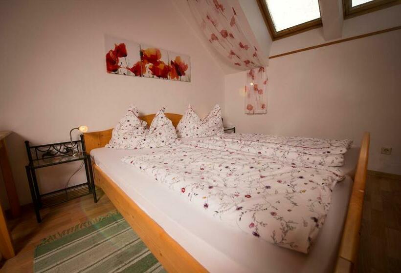 غرفة قياسية, Weingut Krell