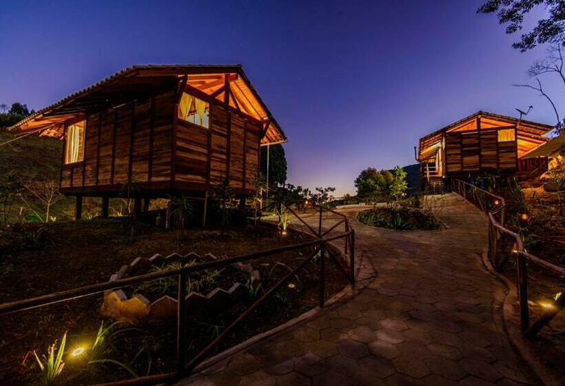 Бунгало Deluxe, Casa Do Lago Caparaó