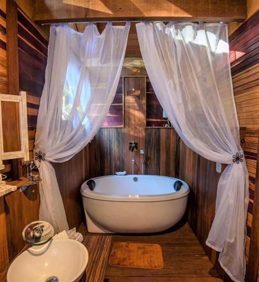 Бунгало Deluxe, Casa Do Lago Caparaó