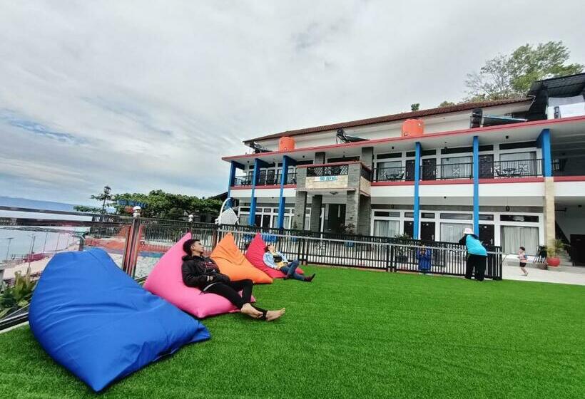 חדר דלוקס, Dio Refael