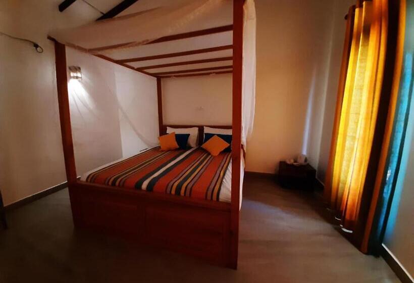 デラックストリプルルーム, Jackland Holiday Cabanas