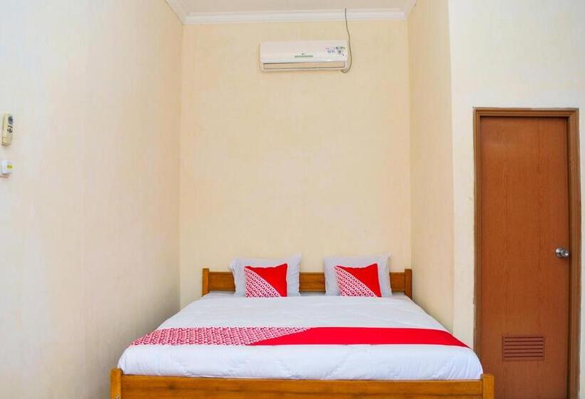 スタンダードルーム, Oyo 2471 Swarna Raya