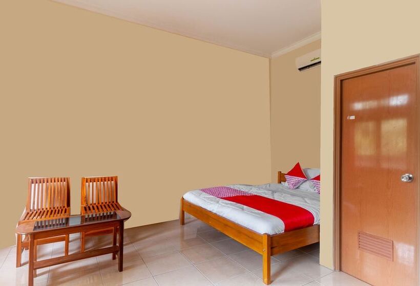 スタンダードルーム, Oyo 2471 Swarna Raya