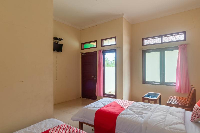 ファミリールーム, Oyo 2471 Swarna Raya