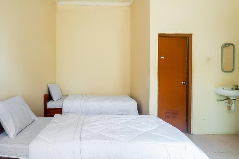 ファミリールーム, Oyo 2471 Swarna Raya