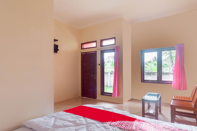 スタンダードルーム, Oyo 2471 Swarna Raya