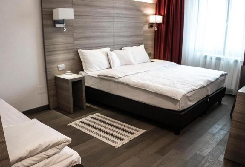 스탠다드 트리플 룸, Pensiunea Negoiu