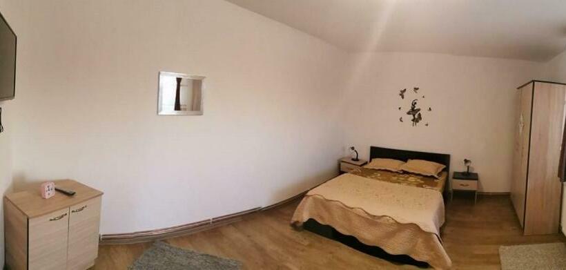 Номер Стандарт, Pensiunea Alex & Andry