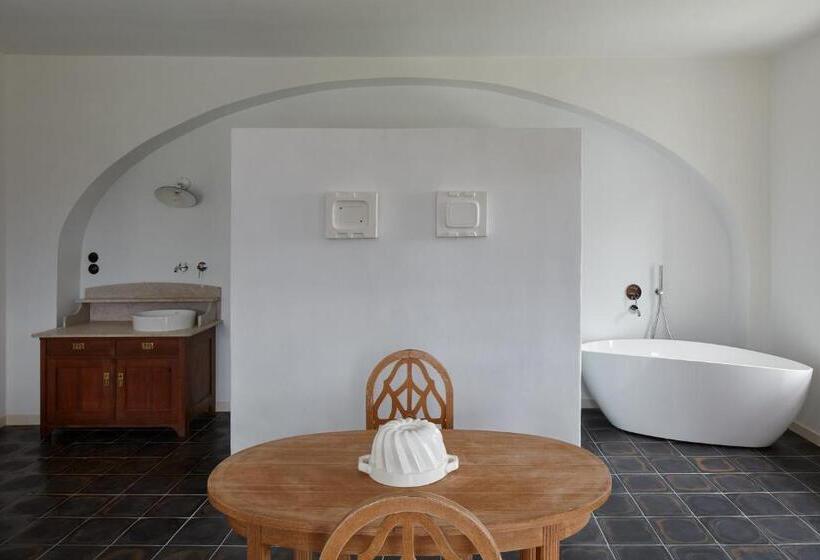 ガーデンビュースイート, Kocanda Kravsko