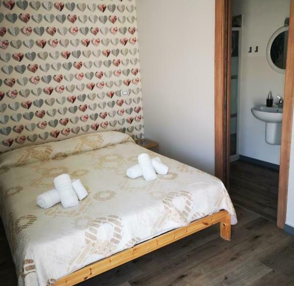 חדר סטנדרט עם מרפסת, B&b Tonnarella Beach