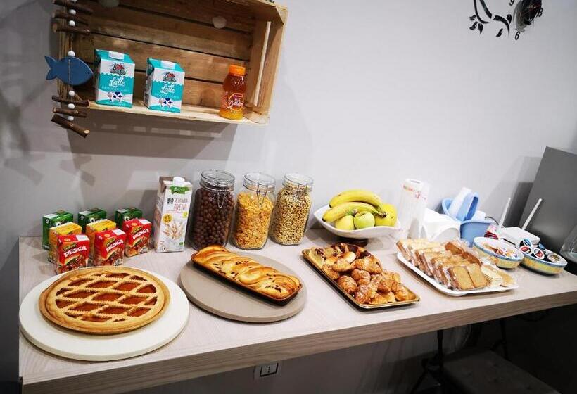 חדר סטנדרט עם מרפסת, B&b Tonnarella Beach