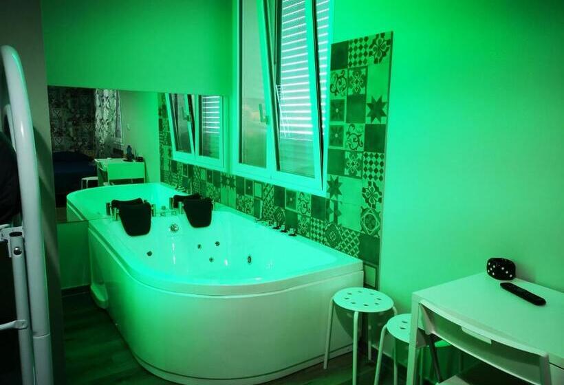 סוויטה דלוקס, B&b Tonnarella Beach