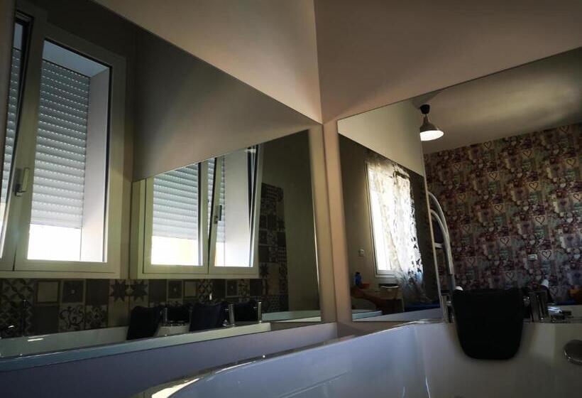 סוויטה דלוקס, B&b Tonnarella Beach