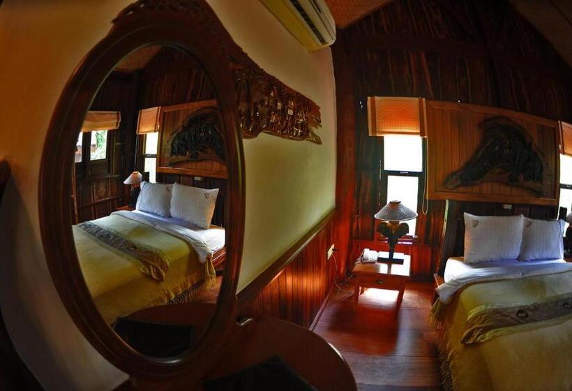 Люкс с Балконом, Chuan Thanapanya Resort