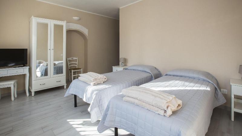 Номер Стандарт, 700enolocanda