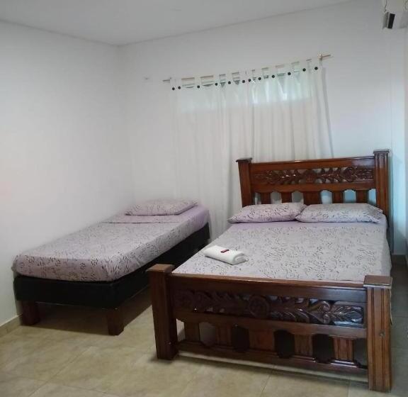 חדר קומפורט לשלושה, Casahotelmarly