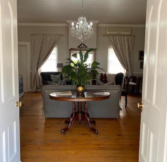 Номер Стандарт, The Prime Spot