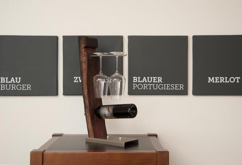 标准工作室, Althof Retz