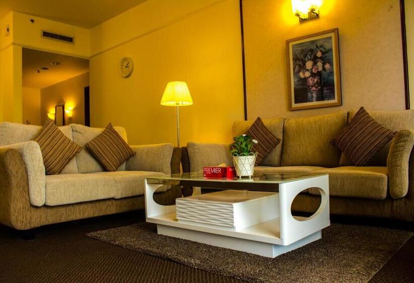 استودیوی استاندارد, Berjaya Times Square Hotel, Kuala Lumpur