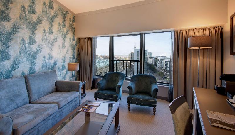 استودیو کلوب, Cordis, Hong Kong