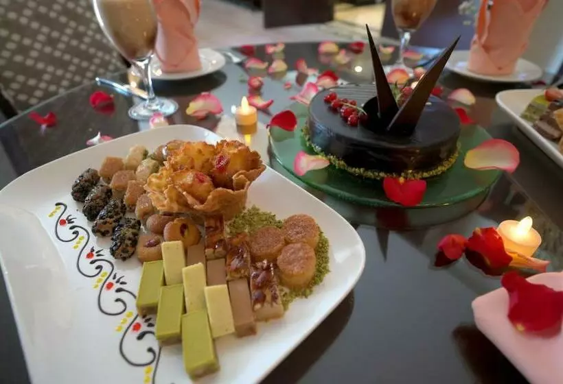 Deluxe-huone King-vuode Näköala, Dar Al Taqwa