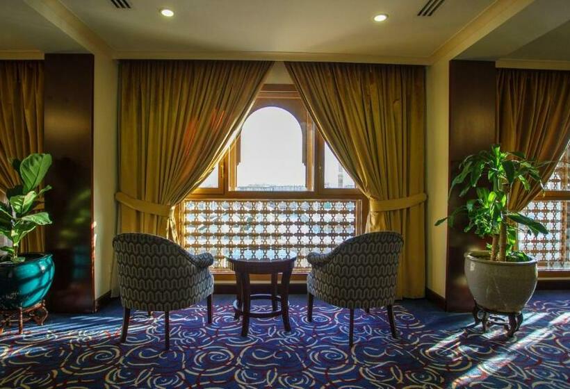 三居室总统套房, Dar Al Taqwa