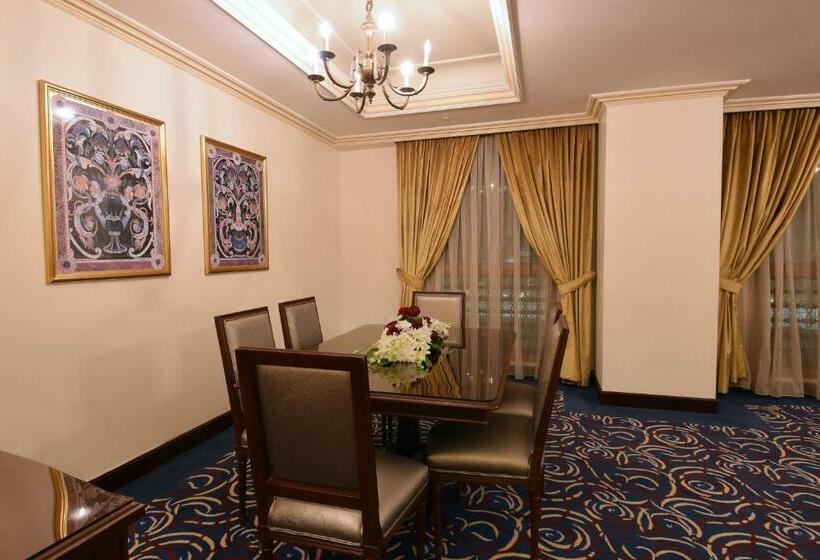 Suite Deluxe com Vistas, Dar Al Taqwa