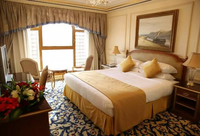 Royal-huone, Dar Al Taqwa