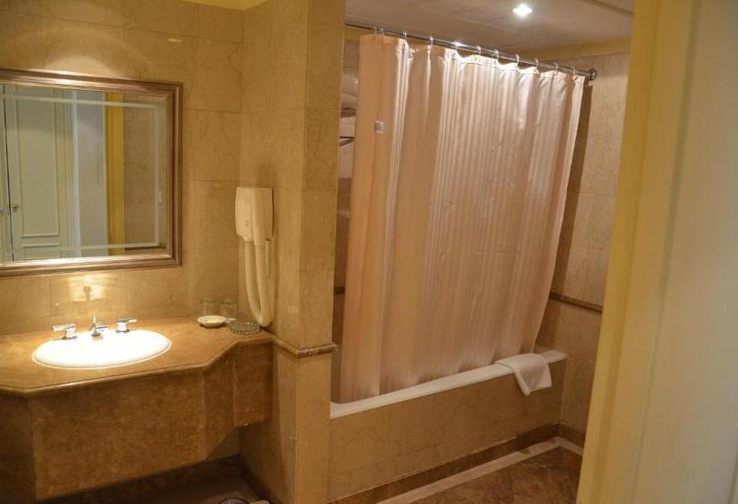 2 Bedroom Suite City View, Dar Al Taqwa