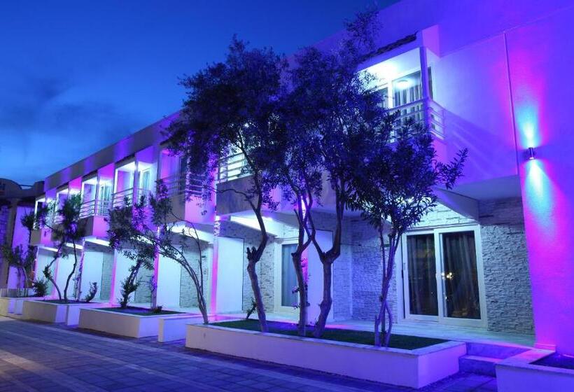 Номер Deluxe, Delfi Hotel Spa & Wellness Center