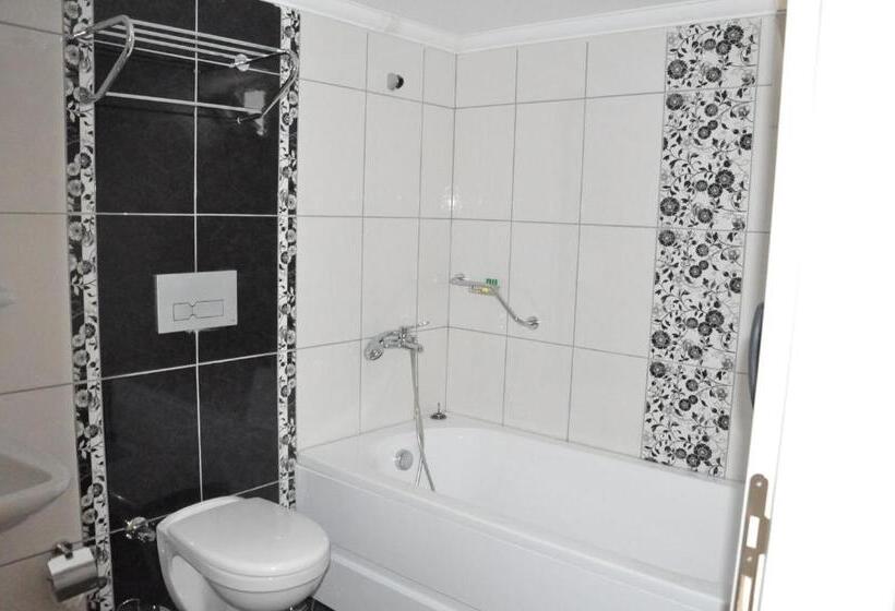 اتاق لوکس, Delfi Hotel Spa & Wellness Center